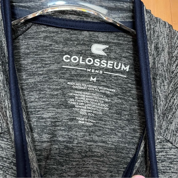 Colosseum Gray Notre Dame Quarter Zip Popover Size Medium NWT - Picture 5 of 10